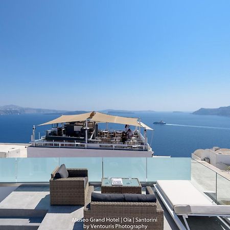 Museo Grand Hotel Oia Buitenkant foto
