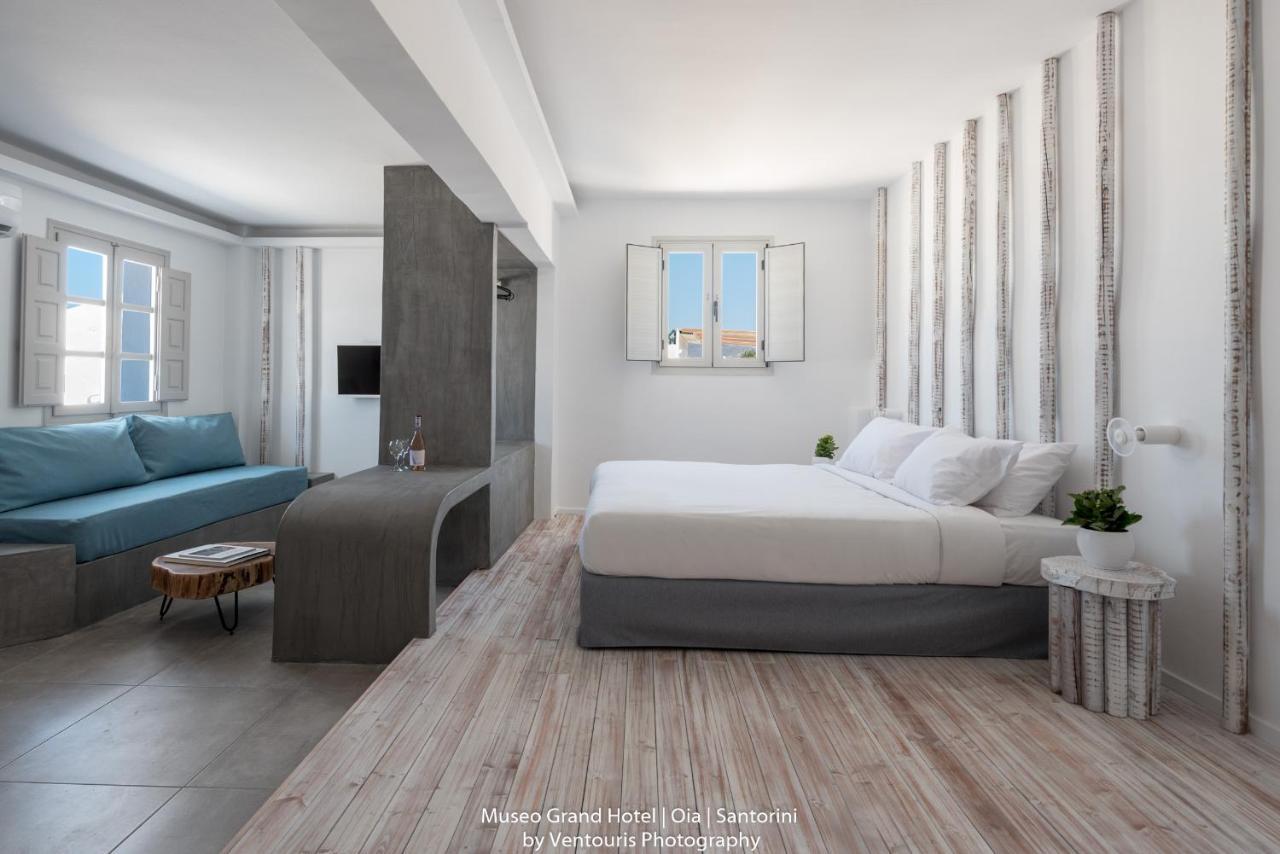 Museo Grand Hotel Oia Buitenkant foto
